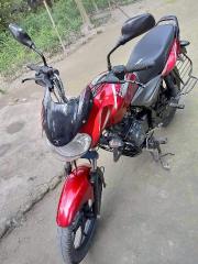 Bajaj Discover 125